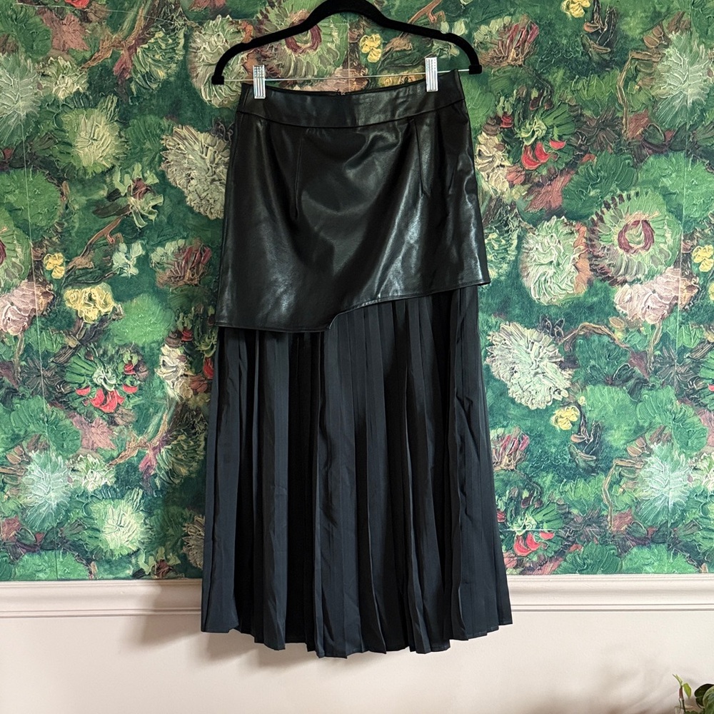 Commense Black Asymmetrical Leather Skirt